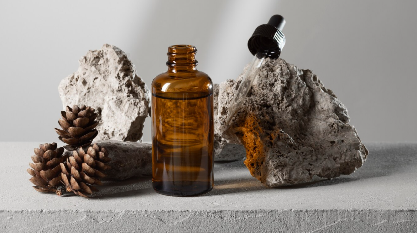 Essential Oils: Natural Extracts Used for Aromatherapy and Daily Wellness